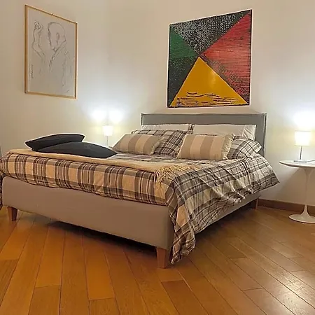 Cate Centro Storico 3*