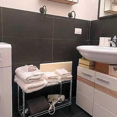 Cate Centro Storico 3*